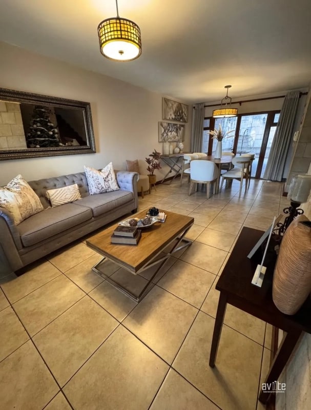 Bosques de Linda Villa, zona 7, casa en venta   Q2,950,000 más impuestos - 11