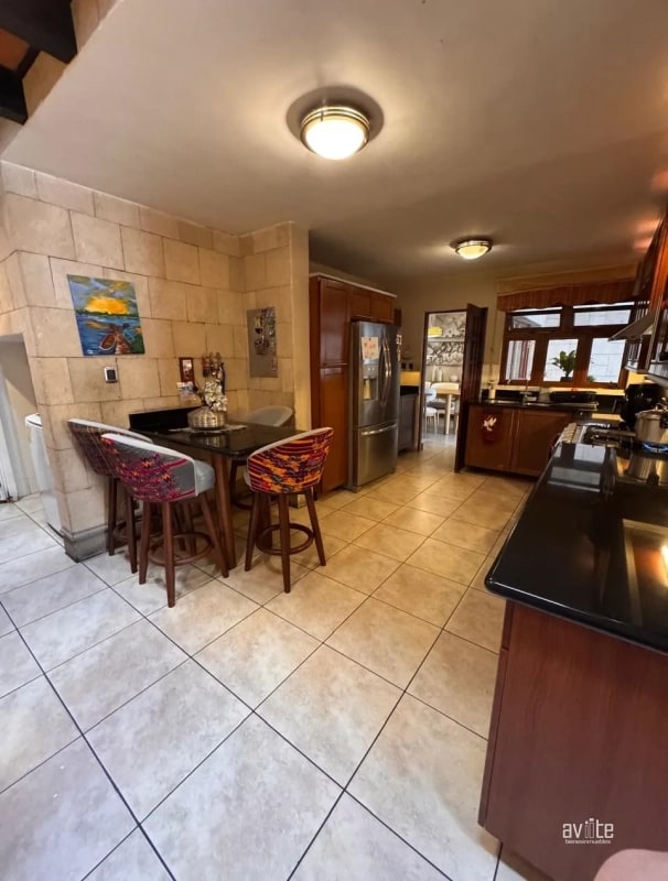 Bosques de Linda Villa, zona 7, casa en venta   Q2,950,000 más impuestos - 7