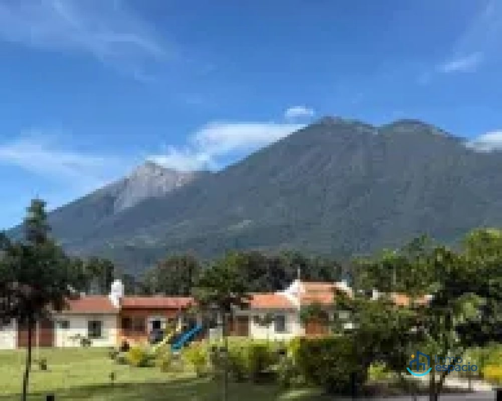 Casa en Venta, Antigua Guatemala-San Miguel Dueñas - 2