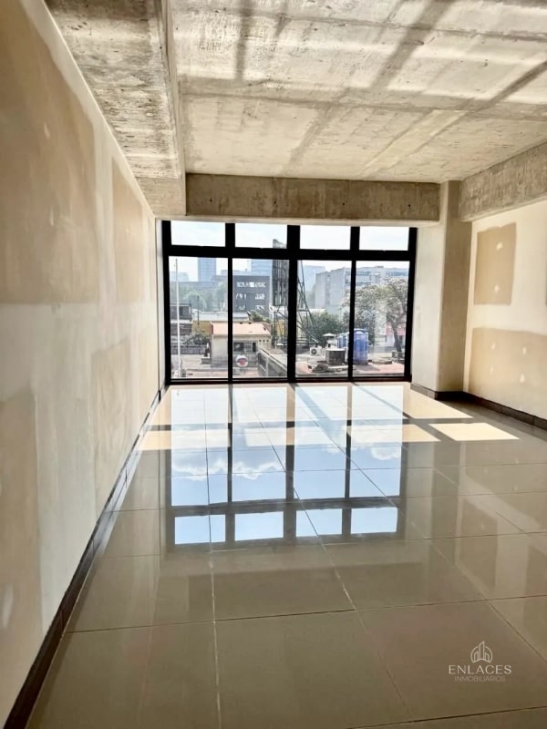 Zona 9 • Oficina en Renta • Edificio Ascend - 12