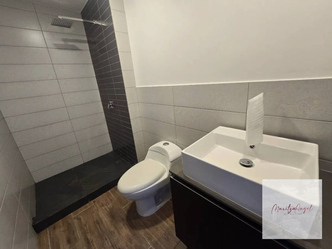 VENTA DE APARTAMENTO EN ZONA 15 PARA ESTRENAR ED. KINTEA - 8
