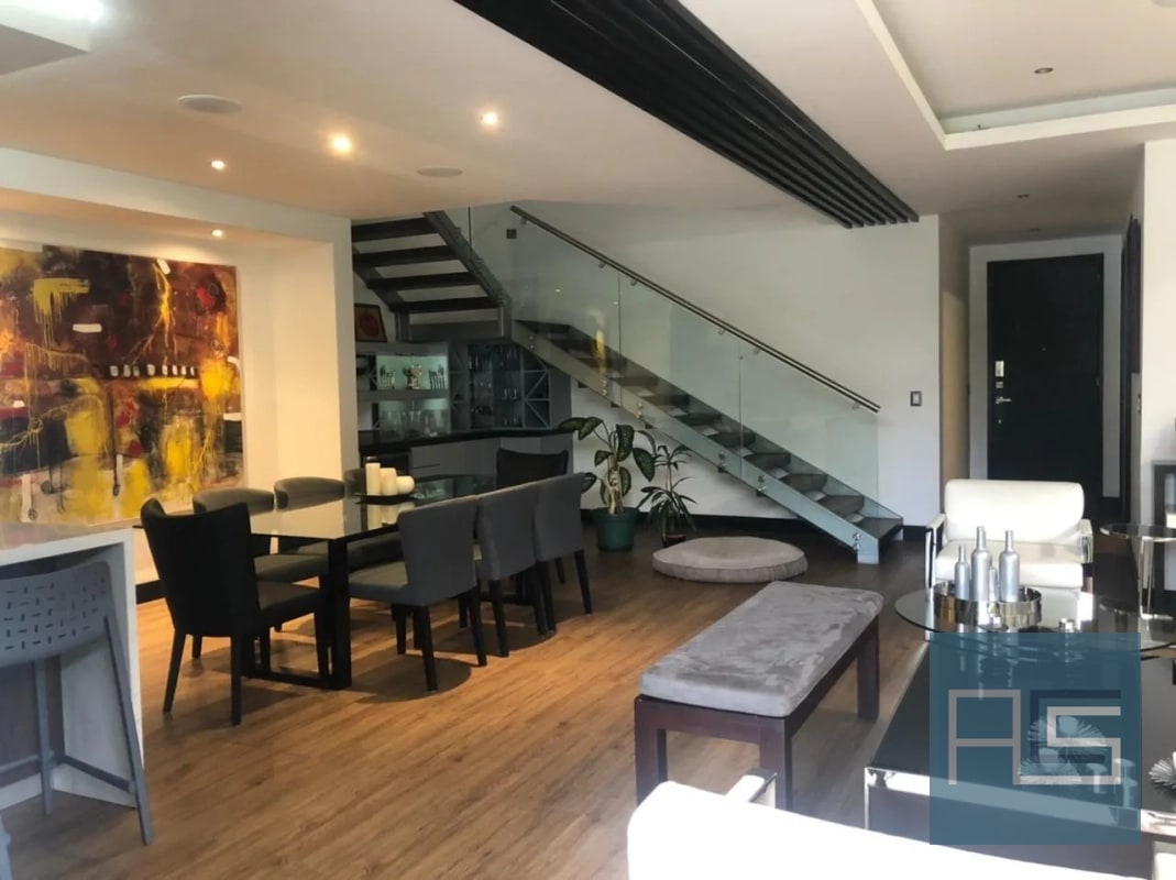 Moderno y amplio apartamento de 2 niveles, 4 hab. con jardín y 3 parqueos en Renta — Apartamento en Venta en Vivalt, Zona 10, Guatemala, Ciudad — foto 13 de 14