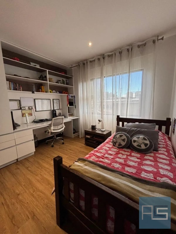 Moderno y amplio apartamento de 2 niveles, 4 hab. con jardín y 3 parqueos en Renta — Apartamento en Venta en Vivalt, Zona 10, Guatemala, Ciudad — foto 5 de 14