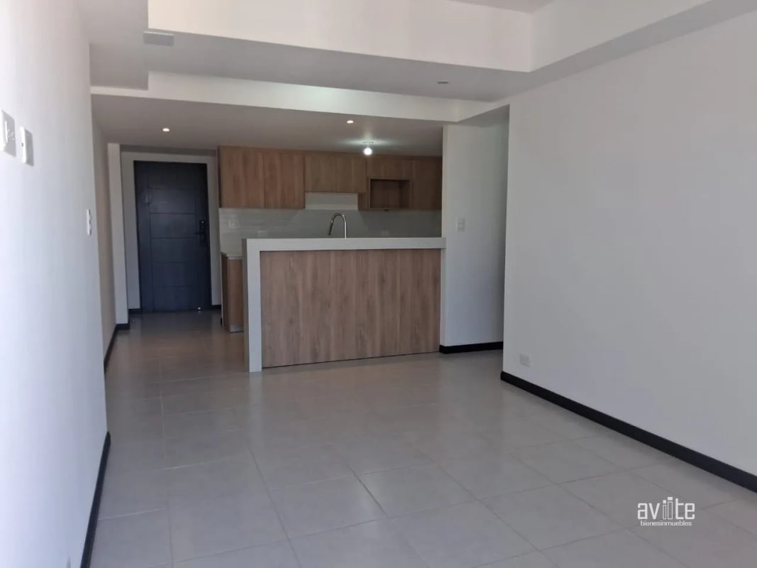 Condado Naranjo, Serena: apartamento 2 habitaciones con balcón Q5,200.00 - 7