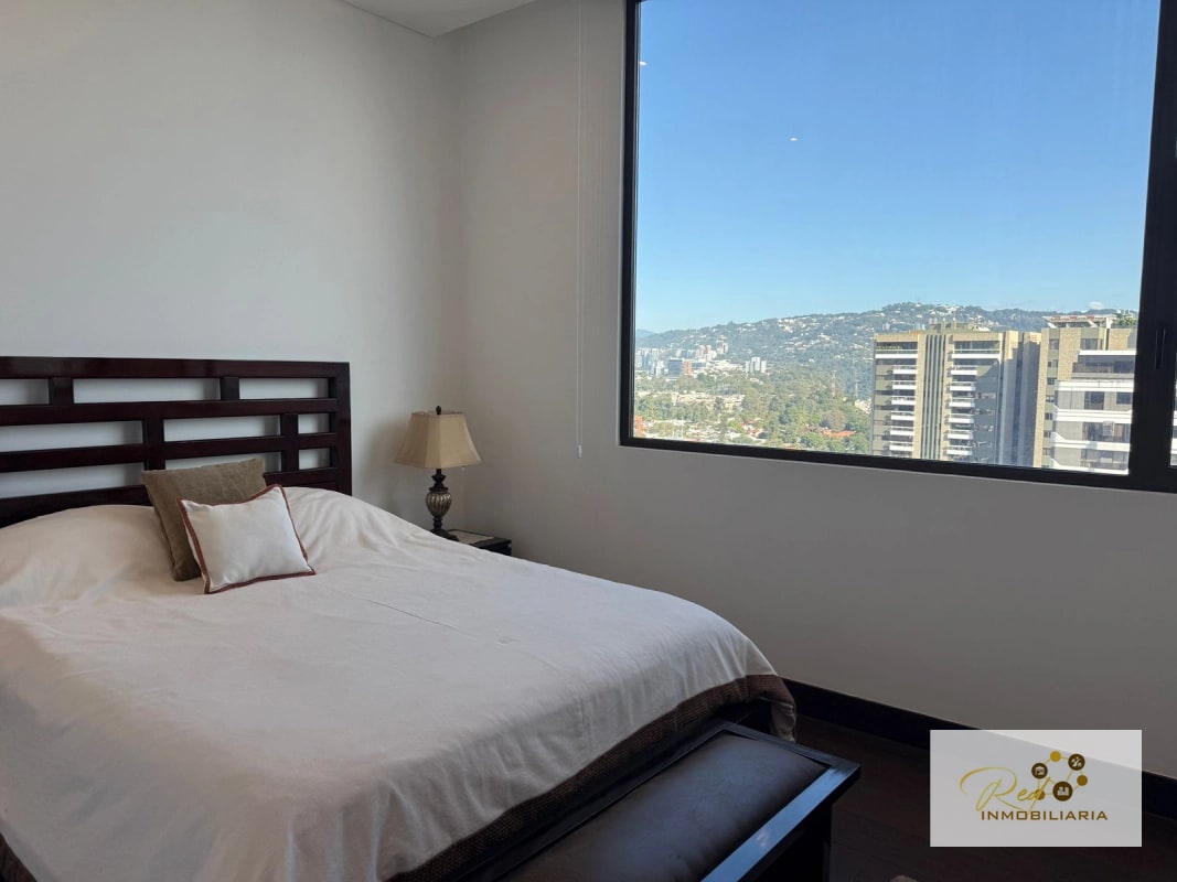 VENTA-APARTAMENTO ECHO TORRE I, ZONA 14. - 13