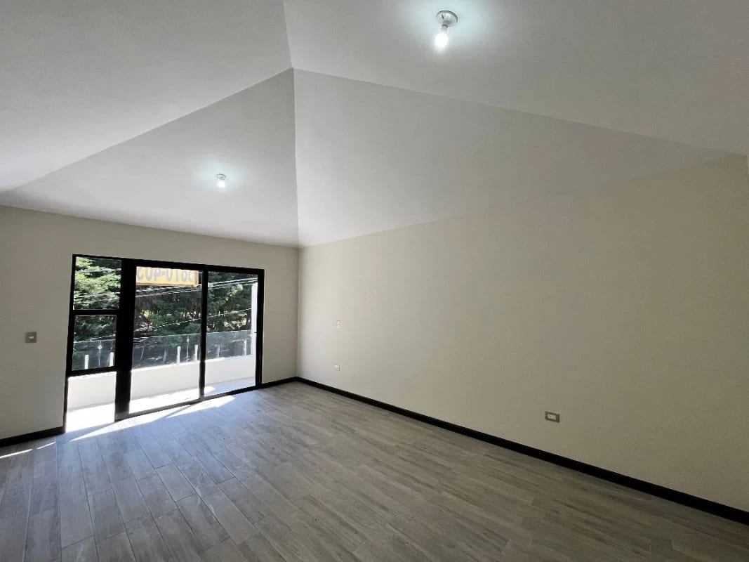 Casa en venta 4 habitaciones en Hacienda Real zona 16 — Casa en Venta en Hacienda Real, Zona 16, Guatemala, Ciudad — foto 12 de 14