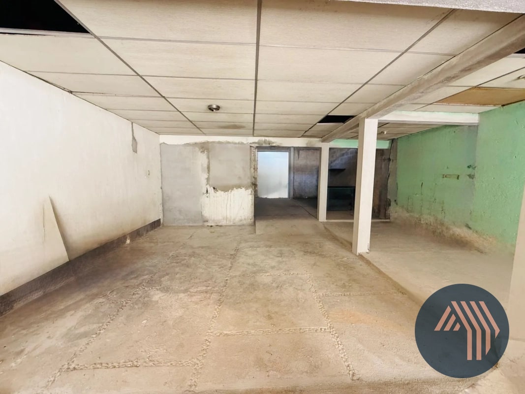 ALQUILER DE AMPLIA PROPIEDAD COMERCIAL - BOCA DEL MONTE, VILLA CANALES - 13