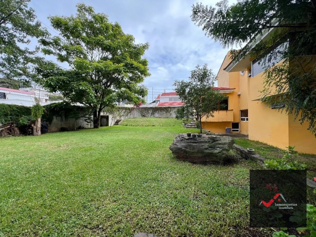 CASA EN VENTA SAN CRISTOBAL ZONA 8 DE MIXCO - 8