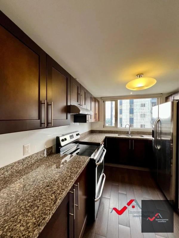 Apartamento en Renta  Zona 14 - 9