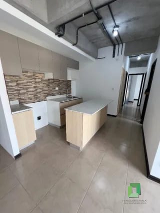 apartameto renta — Apartamento en Alquiler en Zona 4 Mixco, Guatemala, Ciudad — miniatura 7 de 17