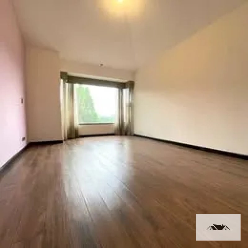 EN VENTA Preciosa y Amplia Casa Colonia  El PRADO  ZONA 10 — Casa en Venta en El Prado, Zona 10, Guatemala, Ciudad — foto 8 de 10