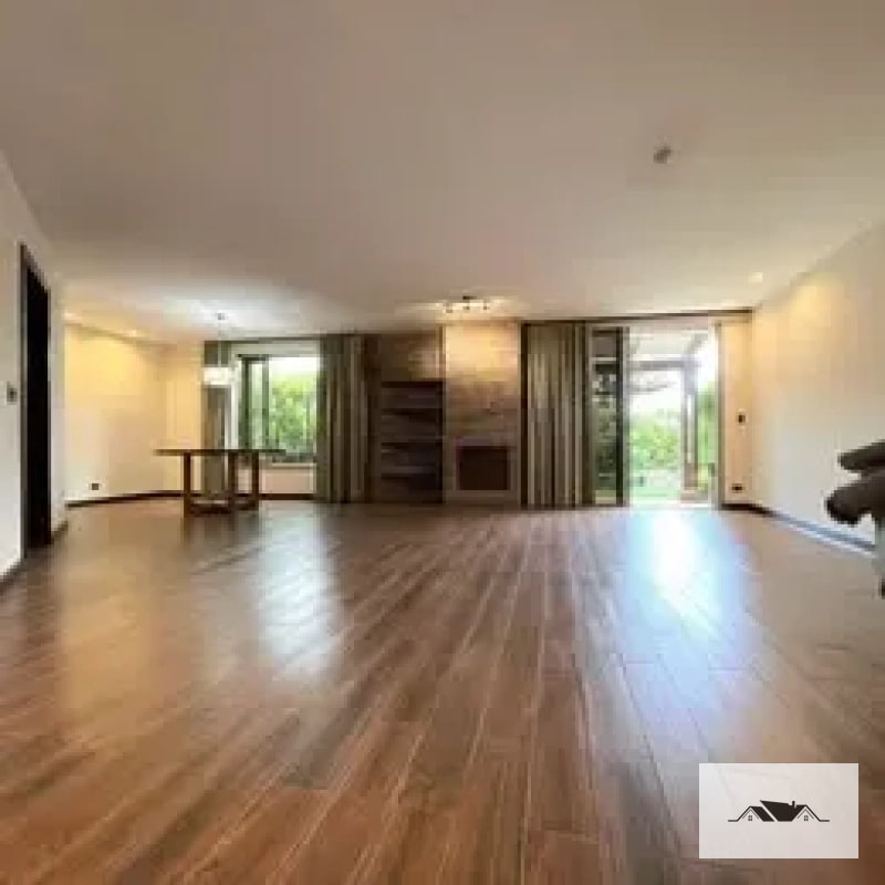 EN VENTA Preciosa y Amplia Casa Colonia El PRADO ZONA 10 — Casa en Venta en El Prado, Zona 10, Guatemala, Ciudad — foto 4 de 10