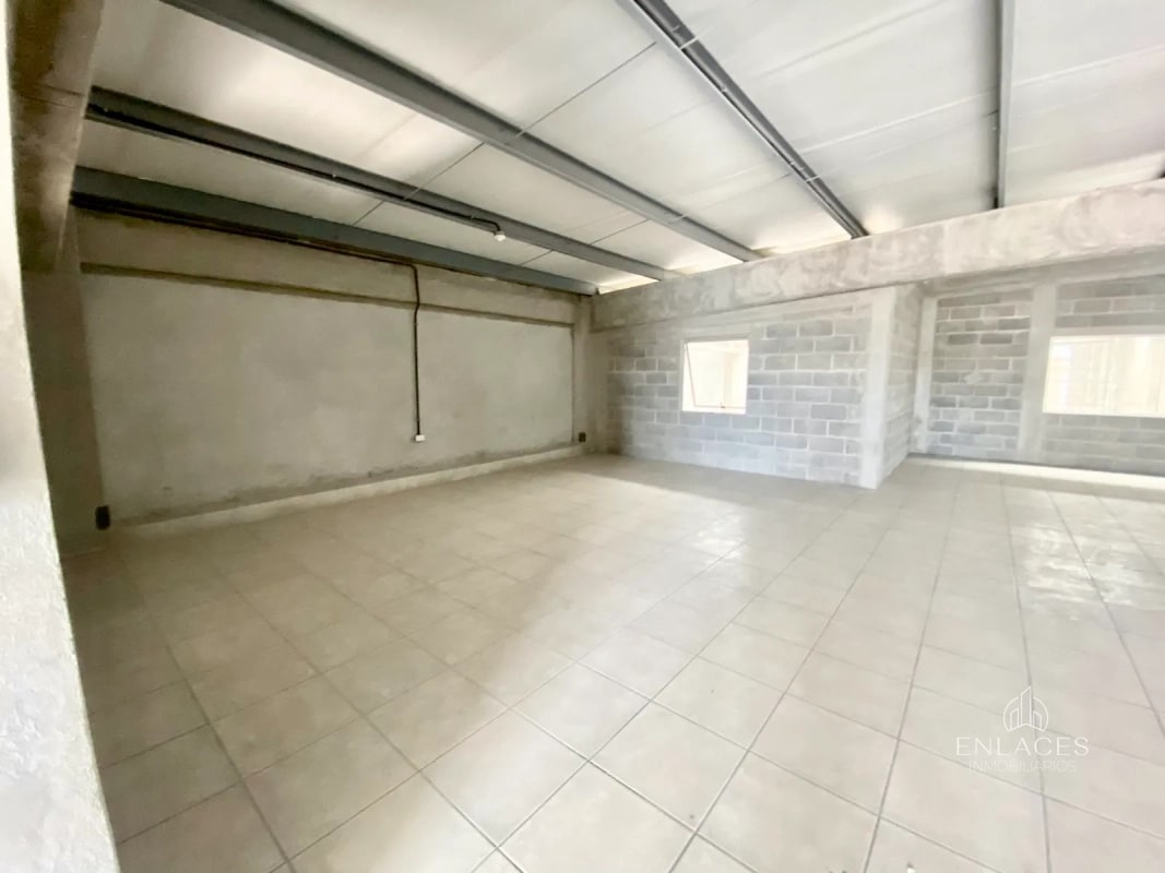 Zona 4 de Mixco • Ofibodega en Renta • Condominio Zona de Negocios San Nicolás - 9