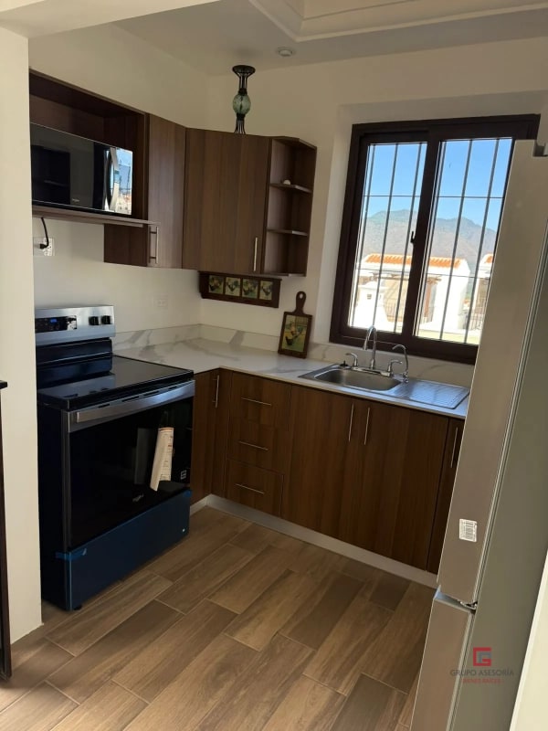 Acogedora Casa en venta Barrios Coloniales - 14