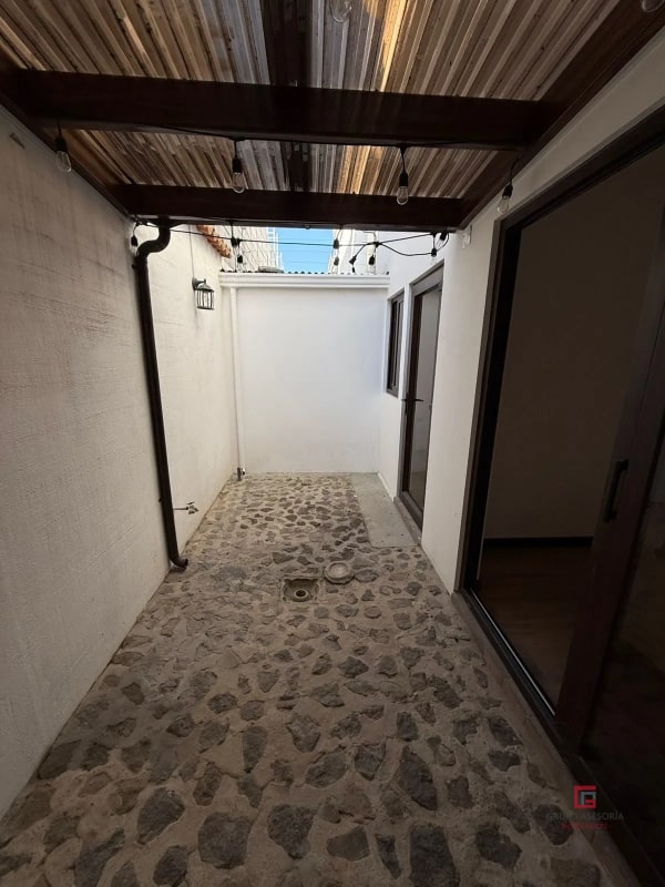Acogedora Casa en venta Barrios Coloniales - 11