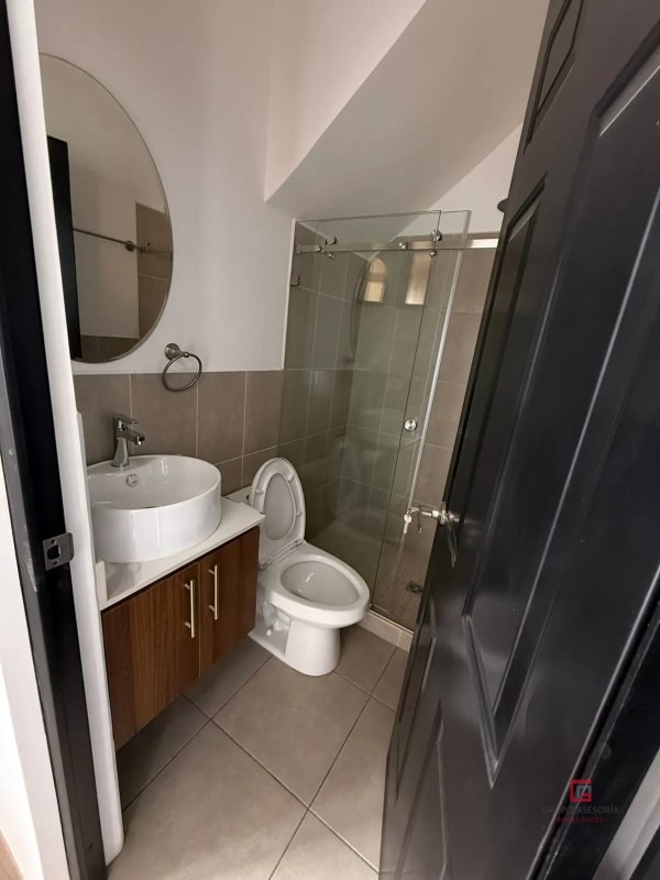 Acogedora Casa en venta Barrios Coloniales - 10