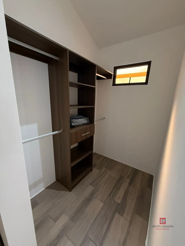 Acogedora Casa en venta Barrios Coloniales - 9