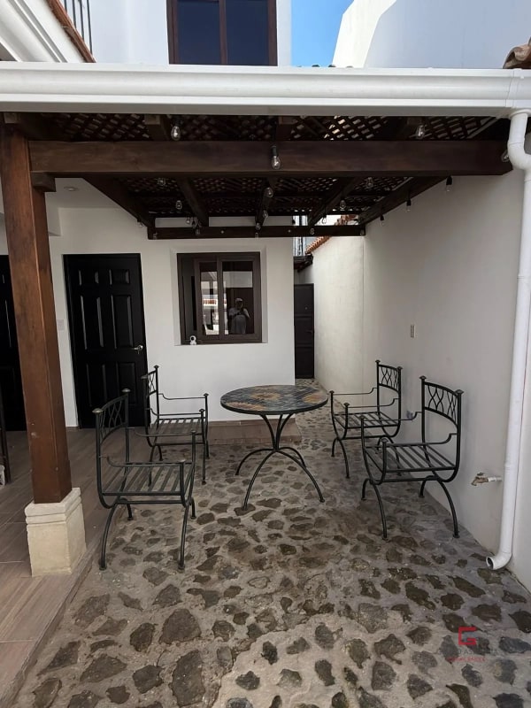 Acogedora Casa en venta Barrios Coloniales - 6