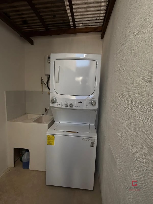 Acogedora Casa en venta Barrios Coloniales - 3