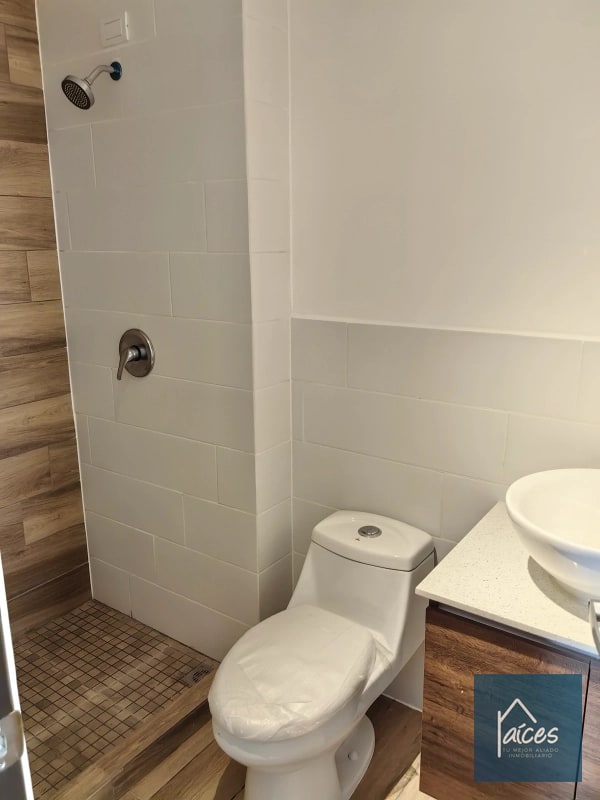 Apartamento en Venta TORRE PAMPLONA 1a CALLE Zona 13 (D) - 2