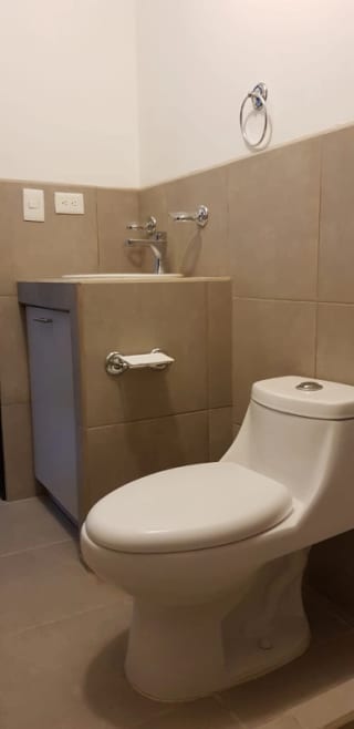 Apartamento en venta o renta en Cañadas 16 — Apartamento en Venta en Zona 16, Guatemala, Ciudad — miniatura 2 de 11