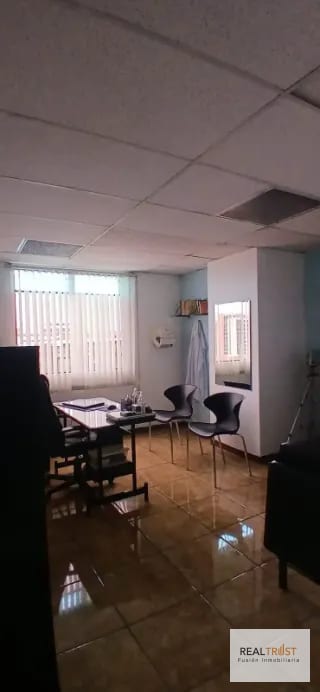 Se alquila Clínica Médica en Edificio las Américas zona 14 — Clínica en Alquiler en Zona 14, Guatemala, Ciudad — miniatura 1 de 8
