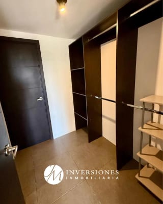 Apartamento en zona 10 — Apartamento en Alquiler en Zona 10, Guatemala, Ciudad — miniatura 7 de 10