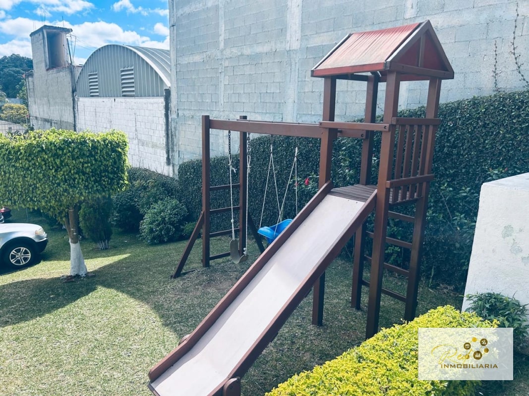 🏡 VENDO CASA EN CIUDAD SAN CRISTÓBAL 📍 Ubicada sobre el boulevard principal, dentro de condominio - 4