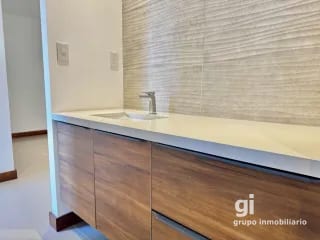 Apartamento de 3 dormitorios + cuarto de servicio en venta en zona 13 — Apartamento en Venta en Zona 13, Guatemala, Ciudad — miniatura 11 de 12