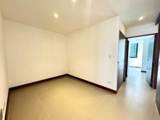 Apartamento de 3 dormitorios + cuarto de servicio en venta en zona 13 — Apartamento en Venta en Zona 13, Guatemala, Ciudad — miniatura 10 de 12