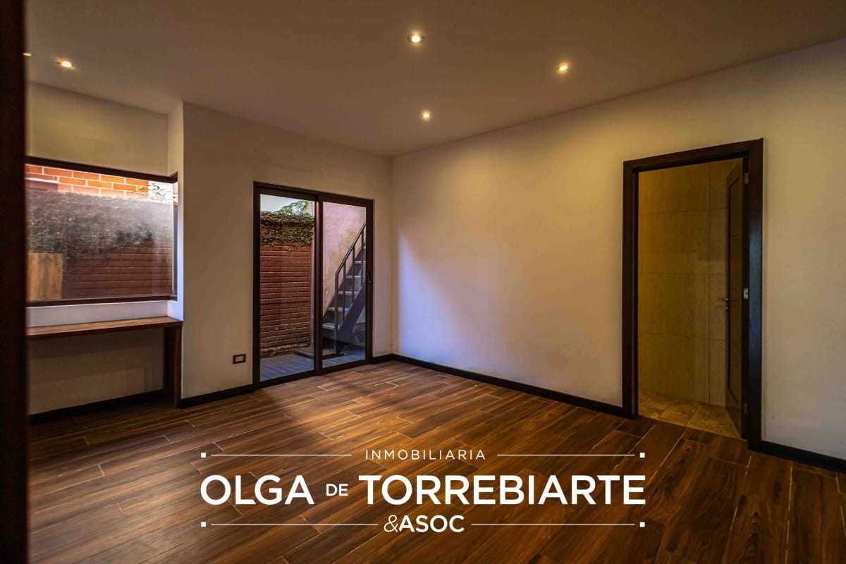 Casa en Antaria Bellas Luces — Casa en Venta en Bellas Luces, Santa Catarina Pinula, Guatemala, Ciudad — foto 8 de 17