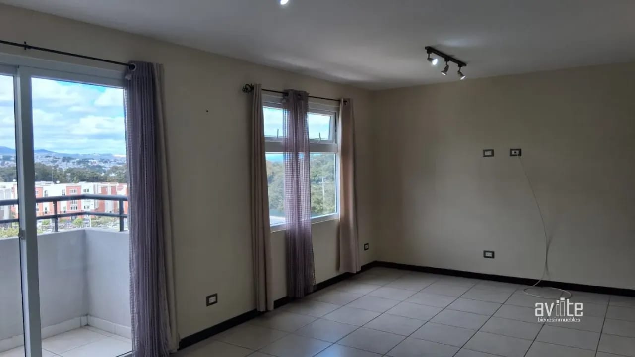Condado Naranjo:   apartamento con linea blanca y 3 habitaciones en alquiler Q6,000 negociables — Apartamento en Alquiler en Condado Naranjo, Zona 4 Mixco, Guatemala, Ciudad — foto 7 de 8