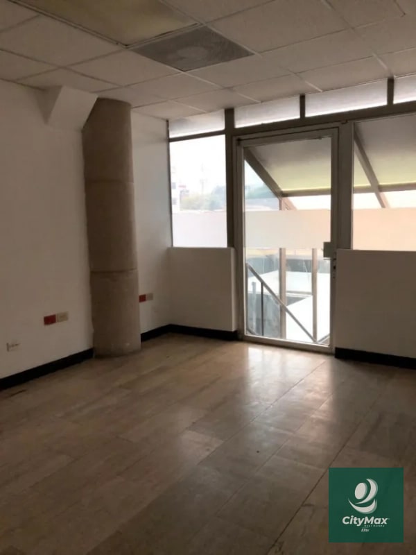 EDIFICIO CORPORATIVO EN ALQUILER ZONA 10 - 6
