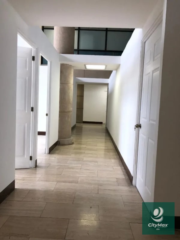 EDIFICIO CORPORATIVO EN ALQUILER ZONA 10 - 4