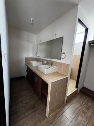 Casa en Venta Km. 22.5 CAES Villa Capelo — Casa en Venta en km 21-25, Carretera a El Salvador, Guatemala, Ciudad — miniatura 5 de 16