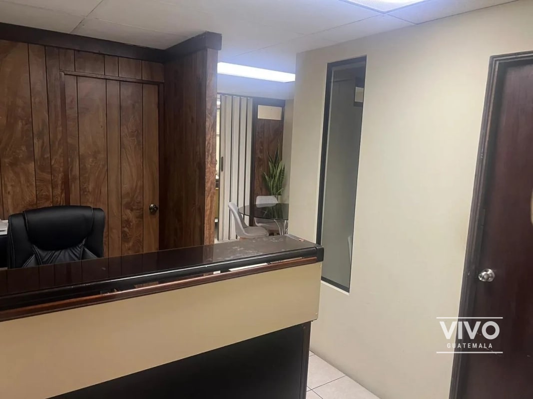 Se renta oficina en Torre Profesional, Z4, Q4000 - 3