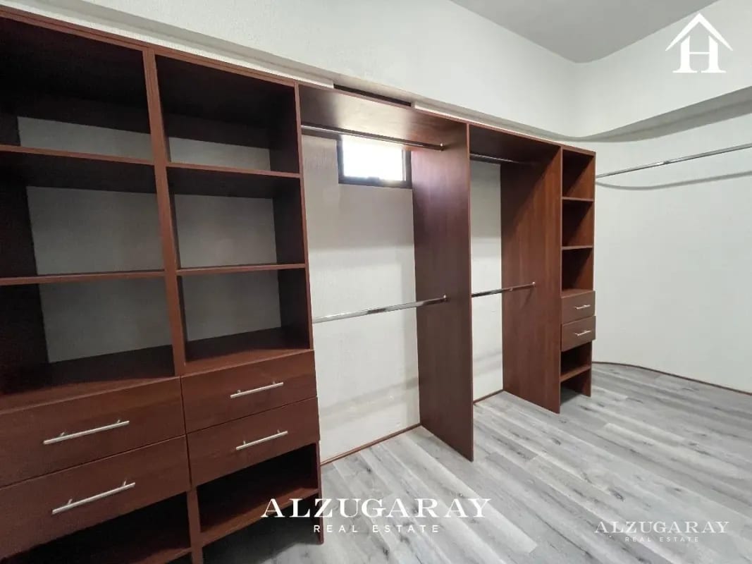 APTO AMPLIO C/ VISTA, Z.14 2 HAB. / EDIFICIO EXCLUSIVO — Apartamento en Alquiler en Zona 14, Guatemala, Ciudad — foto 4 de 13