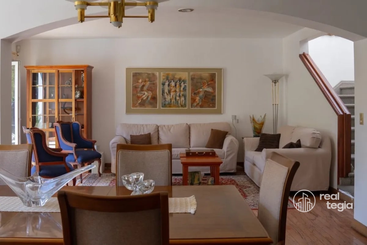CASA EN VENTA ZONA  15 - 9