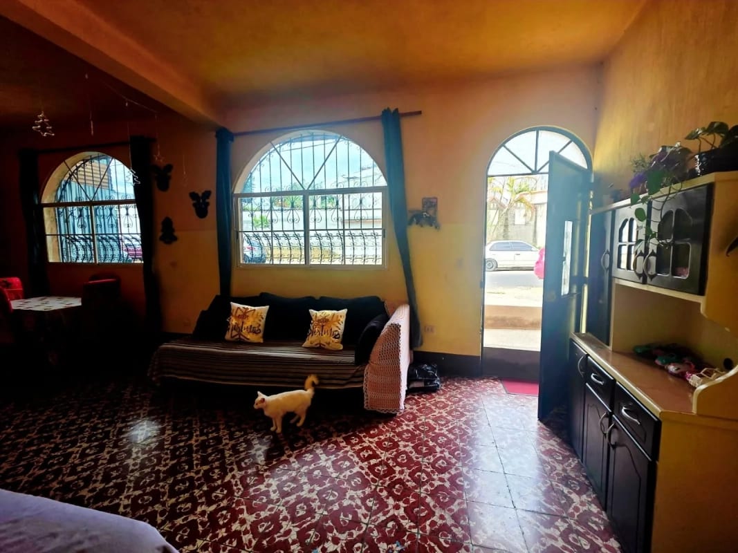 Casa en VENTA COLONIA EL TESORO zona 2 de Mixco — Casa en Venta en Zona 2 Mixco, Guatemala, Ciudad — foto 7 de 9