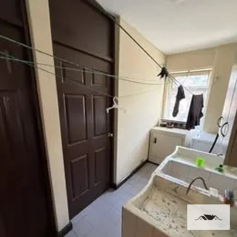 EN VENTA AMPLIO APARTAMENTO ZONA 15 209mts2 — Apartamento en Venta en Zona 15, Guatemala, Ciudad — foto 3 de 5