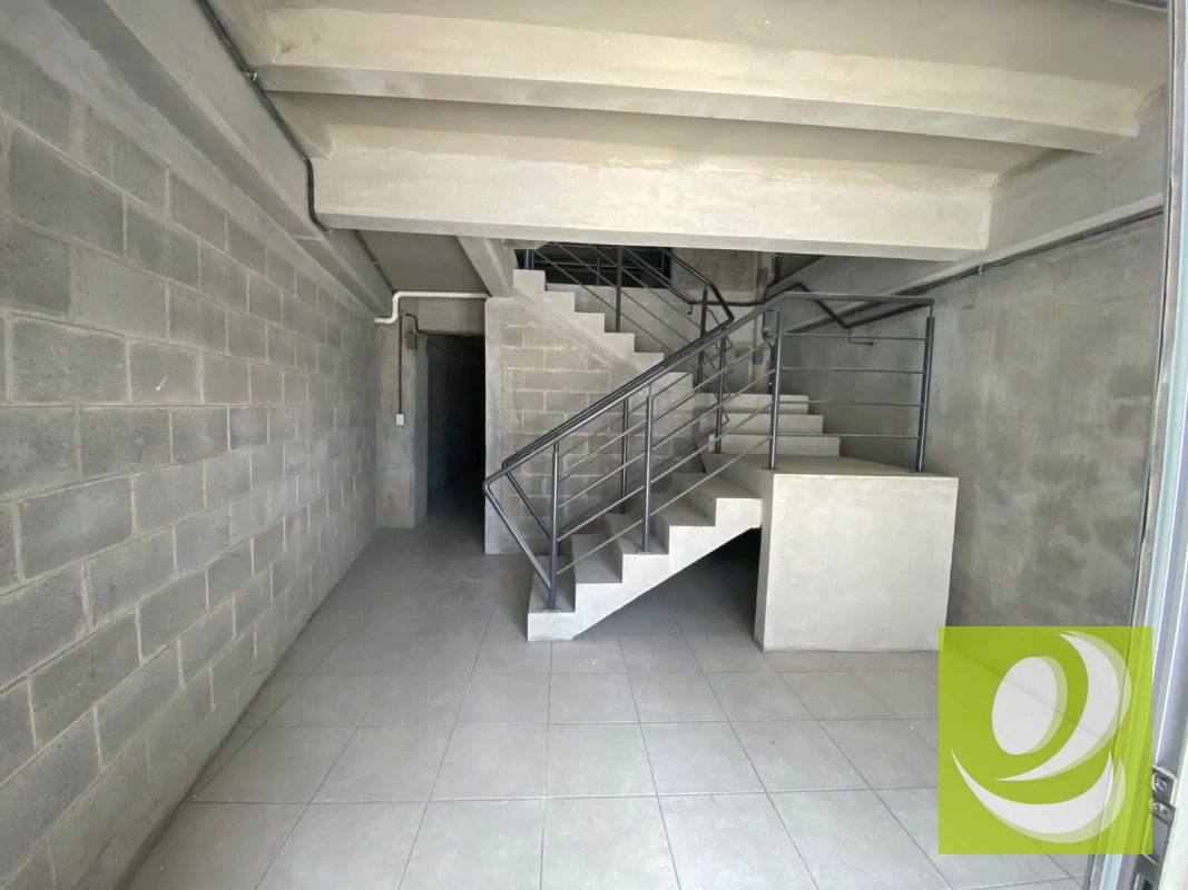Ofibodega en Renta Zona 4 Mixco - 6