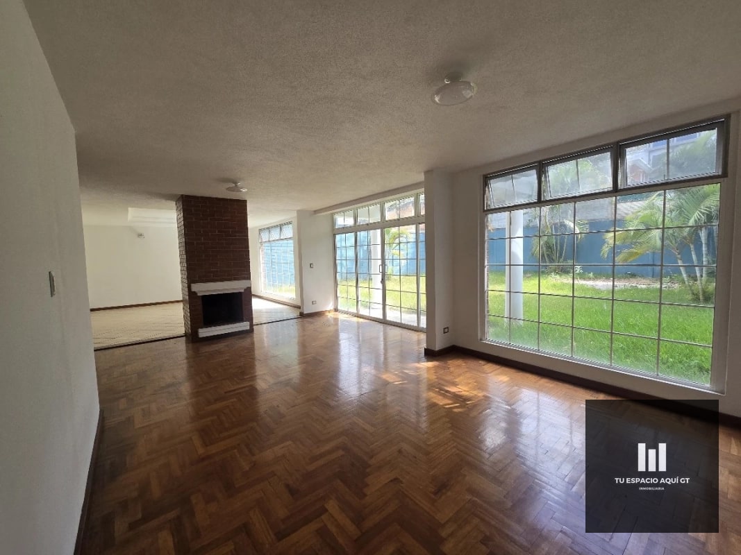 Oportunidad en Vista Hermosa 3, Hermosa Casa con amplio Jardín - 7