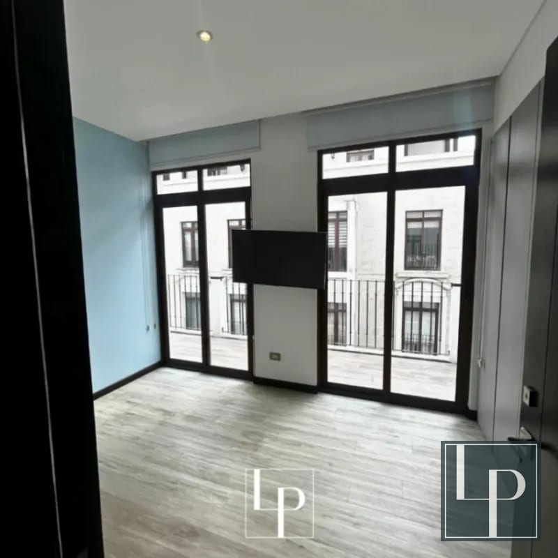 Apartamento en renta en Lirios II de Cayalá (ambientes amplios) — Apartamento en Alquiler en Lirios de Cayalá I, Zona 16, Guatemala, Ciudad — foto 4 de 10