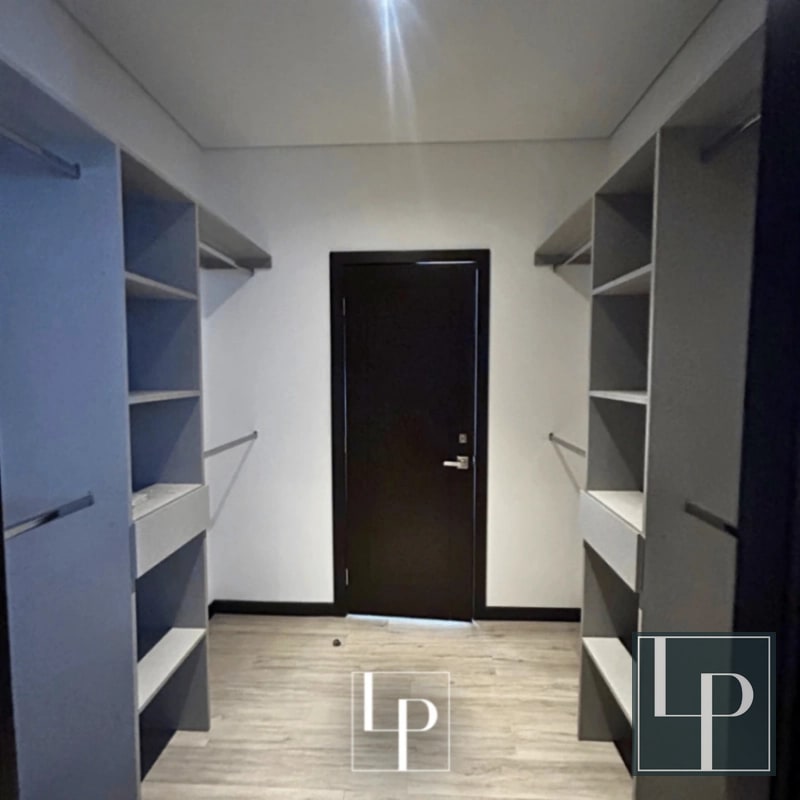 Apartamento de 2 Hab. en Renta en Lirios de Cayalá - 4