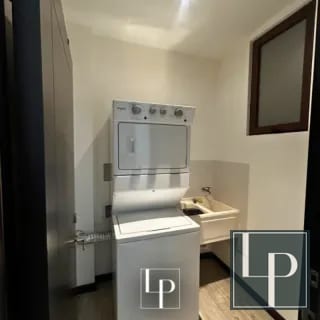 Apartamento en renta en Lirios II de Cayalá (ambientes amplios) — Apartamento en Alquiler en Lirios de Cayalá I, Zona 16, Guatemala, Ciudad — miniatura 8 de 10