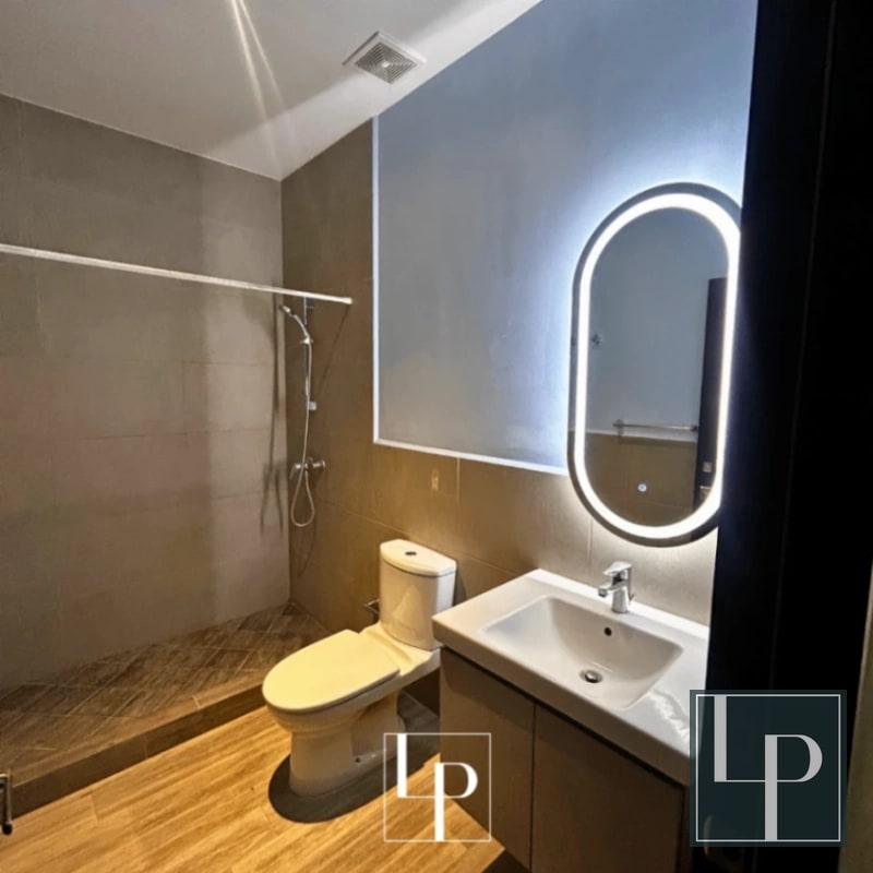 Apartamento de 2 Hab. en Renta en Lirios de Cayalá - 1