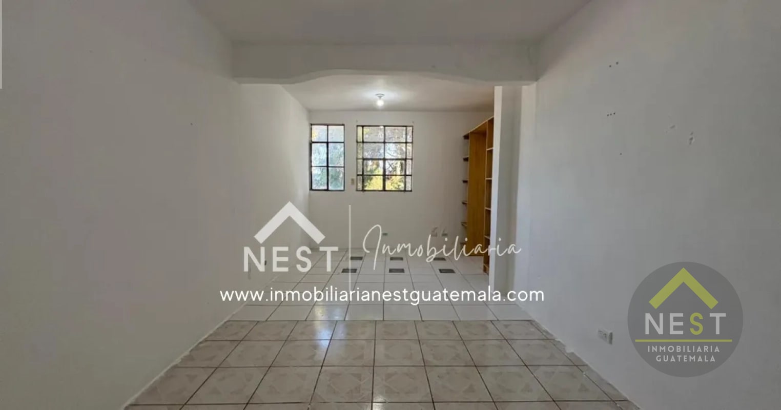 Casa amplia en venta | Residenciales LOS OLIVOS - Zona 18 - 4