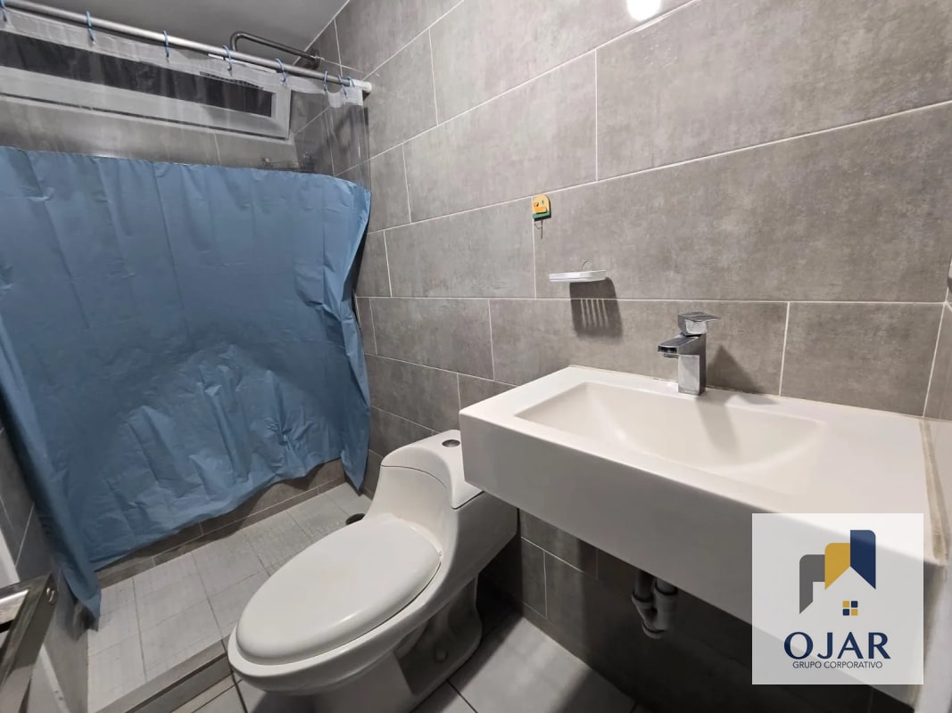 Apartamento en Venta zona 11, Condominio Vistas de las Charcas - 4