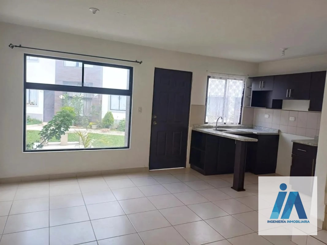 TOWNHOUSE EN ALQUILER -, 📍Villas de San José, San José Pinula | Ubicación segura y ambiente tranquilo en sector residencial. — Casa en Alquiler en San José Pinula, Carretera a El Salvador, Guatemala, Ciudad — foto 7 de 9