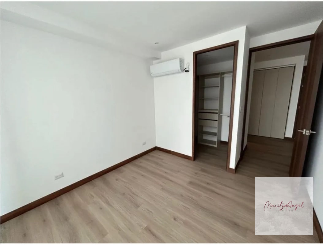 APARTAMENTO EN VENTA EDIFICIO ARTIS ZONA 13A EN - 5